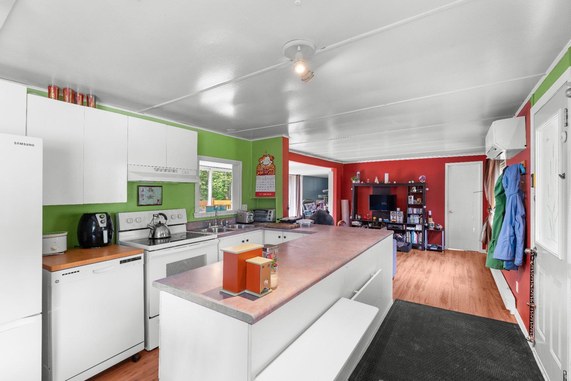 









5112


Rue Dorval

,
Ascot Corner,




QC
J0B1A0

