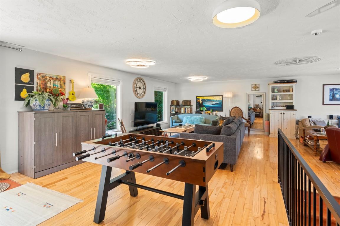 









230


6

Street,
Salmon Arm,




BC
V1E 4E8

