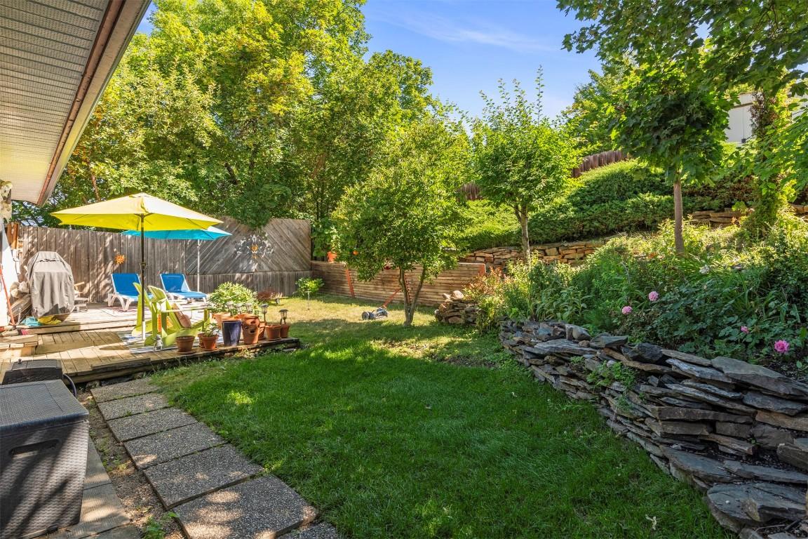 









230


6

Street,
Salmon Arm,




BC
V1E 4E8

