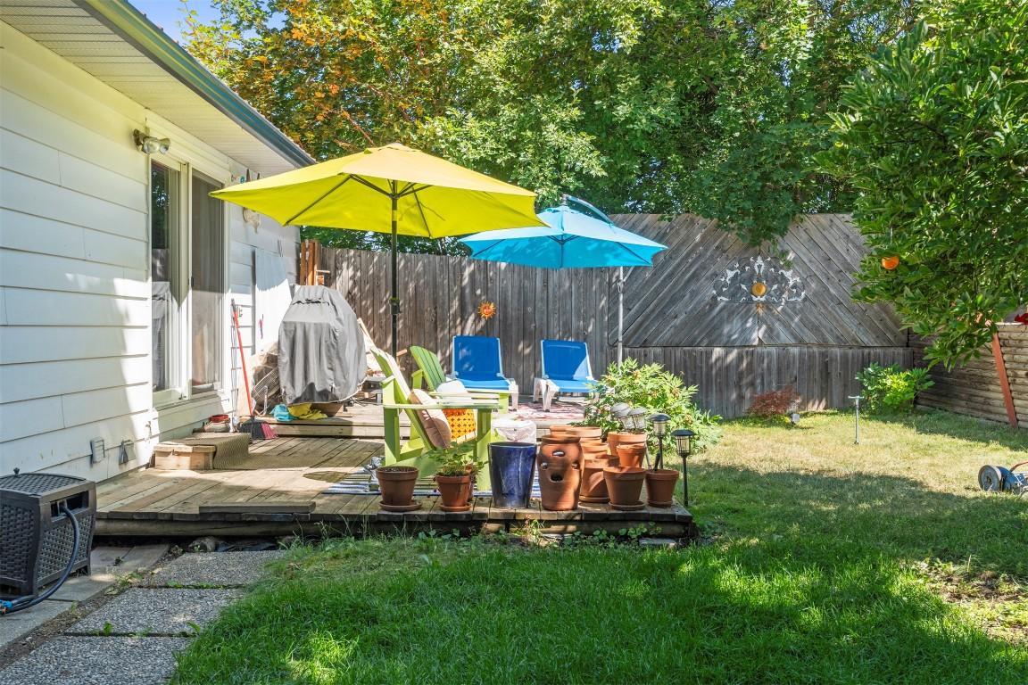 









230


6

Street,
Salmon Arm,




BC
V1E 4E8

