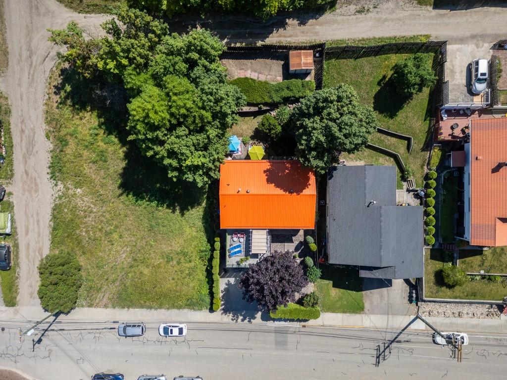 









230


6

Street,
Salmon Arm,




BC
V1E 4E8

