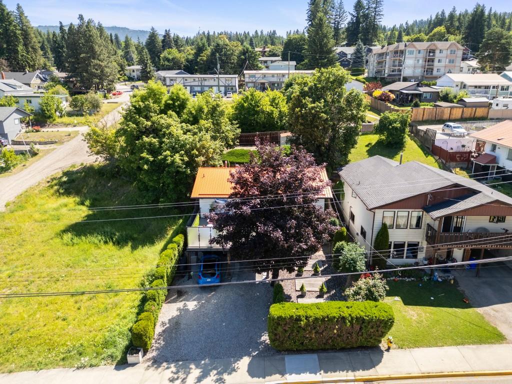 









230


6

Street,
Salmon Arm,




BC
V1E 4E8

