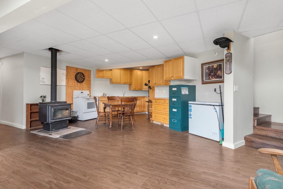 









3186


Salmon River

Road,
Salmon Arm,




BC
V1E 3H9

