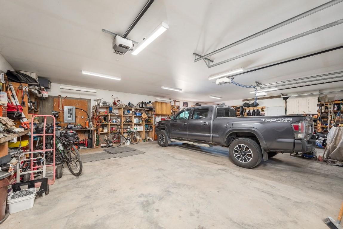 









3186


Salmon River

Road,
Salmon Arm,




BC
V1E 3H9

