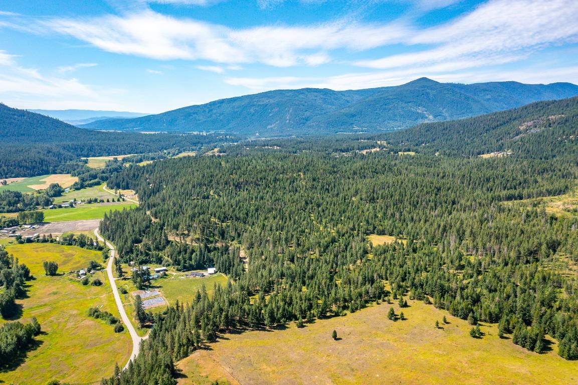









3186


Salmon River

Road,
Salmon Arm,




BC
V1E 3H9

