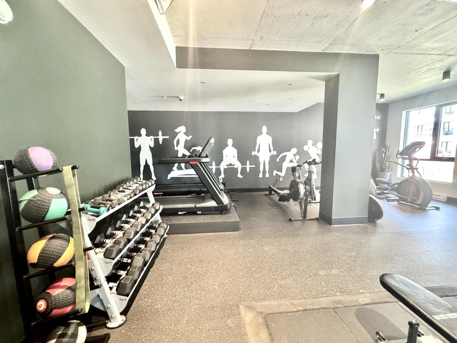 









4400


Boul. St-Jean

, 609,
Dollard-des-Ormeaux,




QC
H9H0C8

