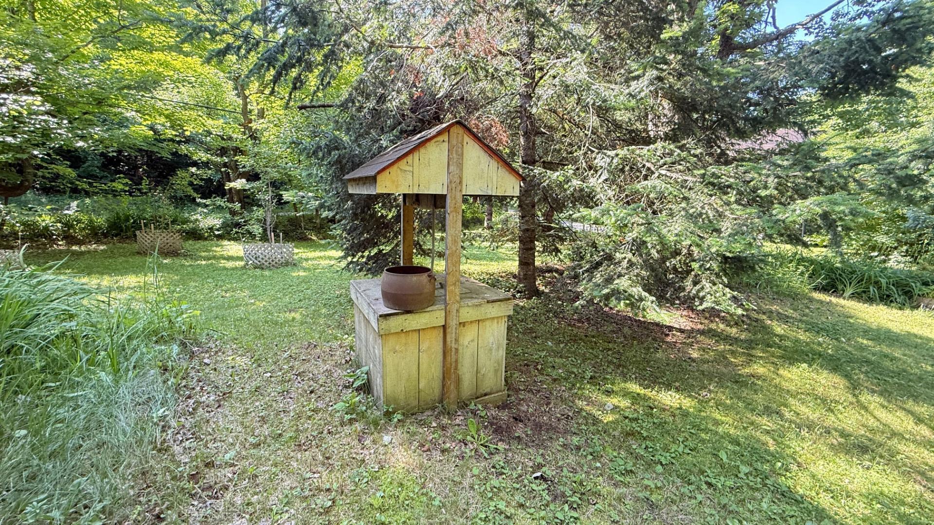 









1


Rue Daley

,
Grenville-sur-la-Rouge,




QC
J0V1B0

