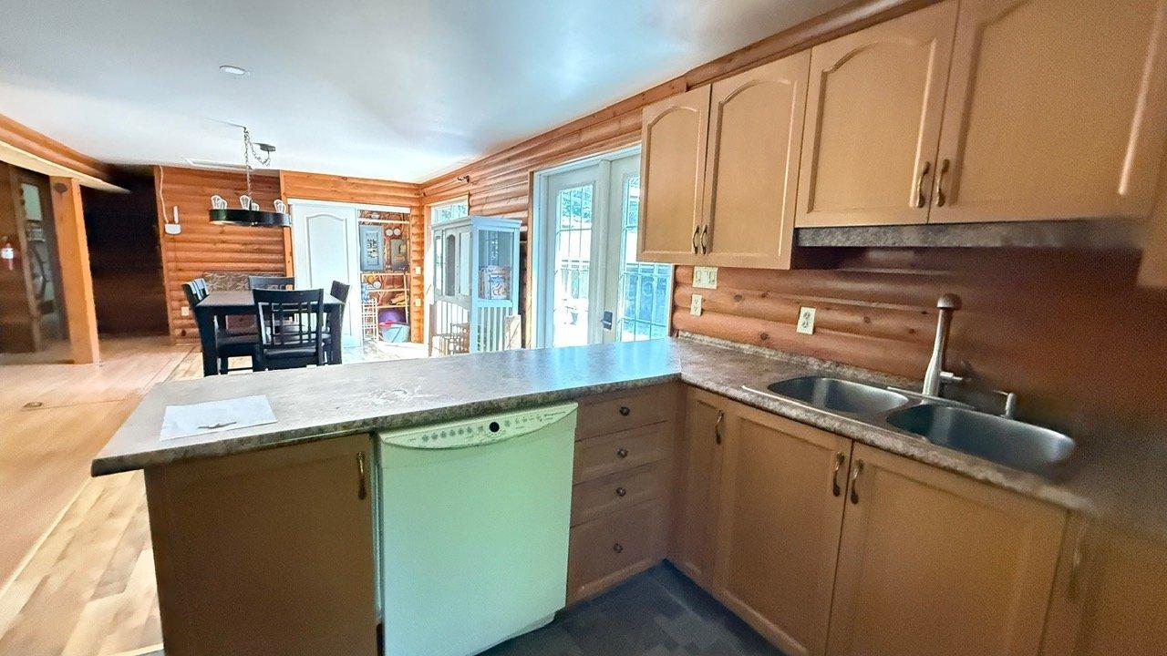 









1


Rue Daley

,
Grenville-sur-la-Rouge,




QC
J0V1B0

