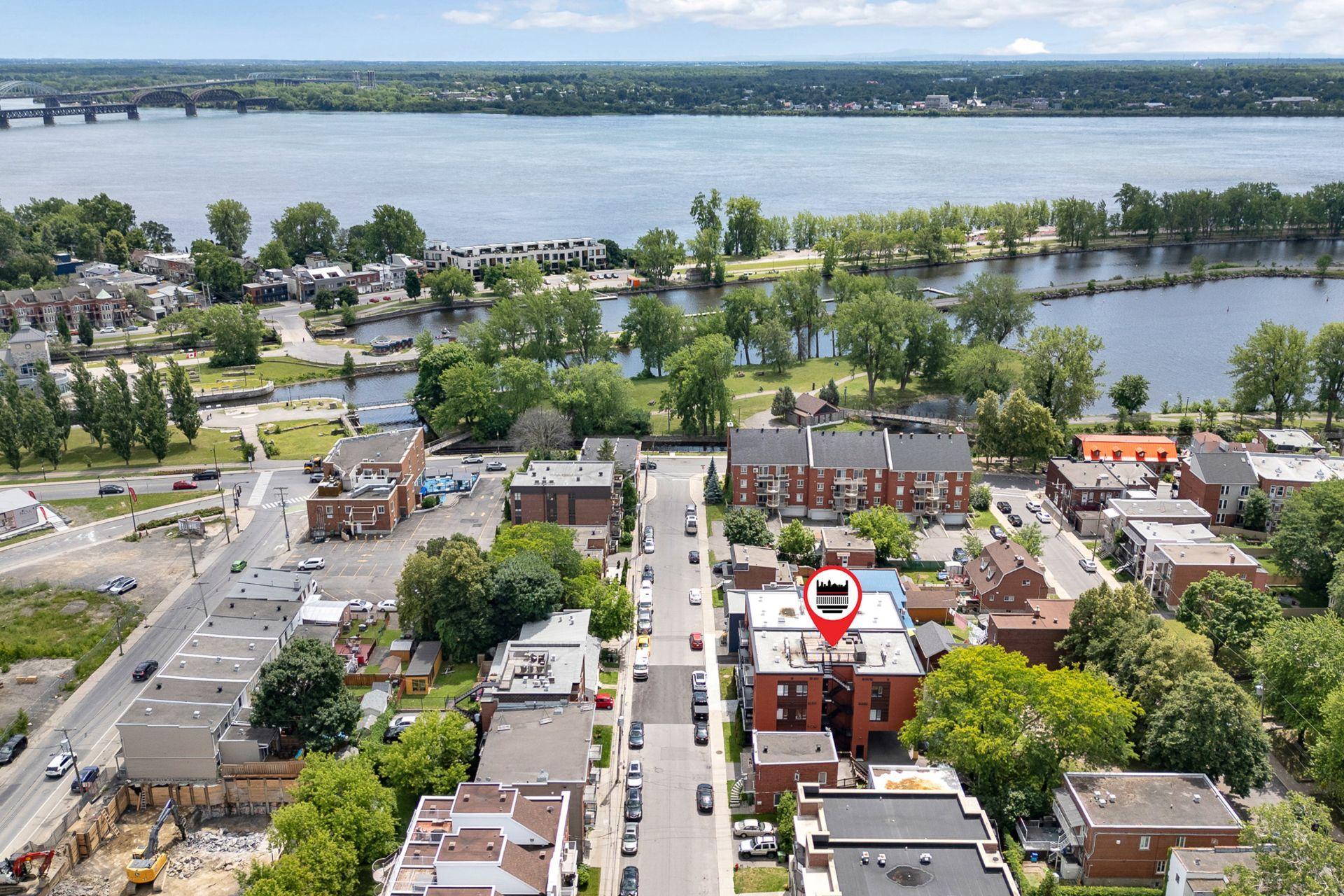 









31


7e Avenue

, 302,
Montréal (Lachine),




QC
H8S2Z1

