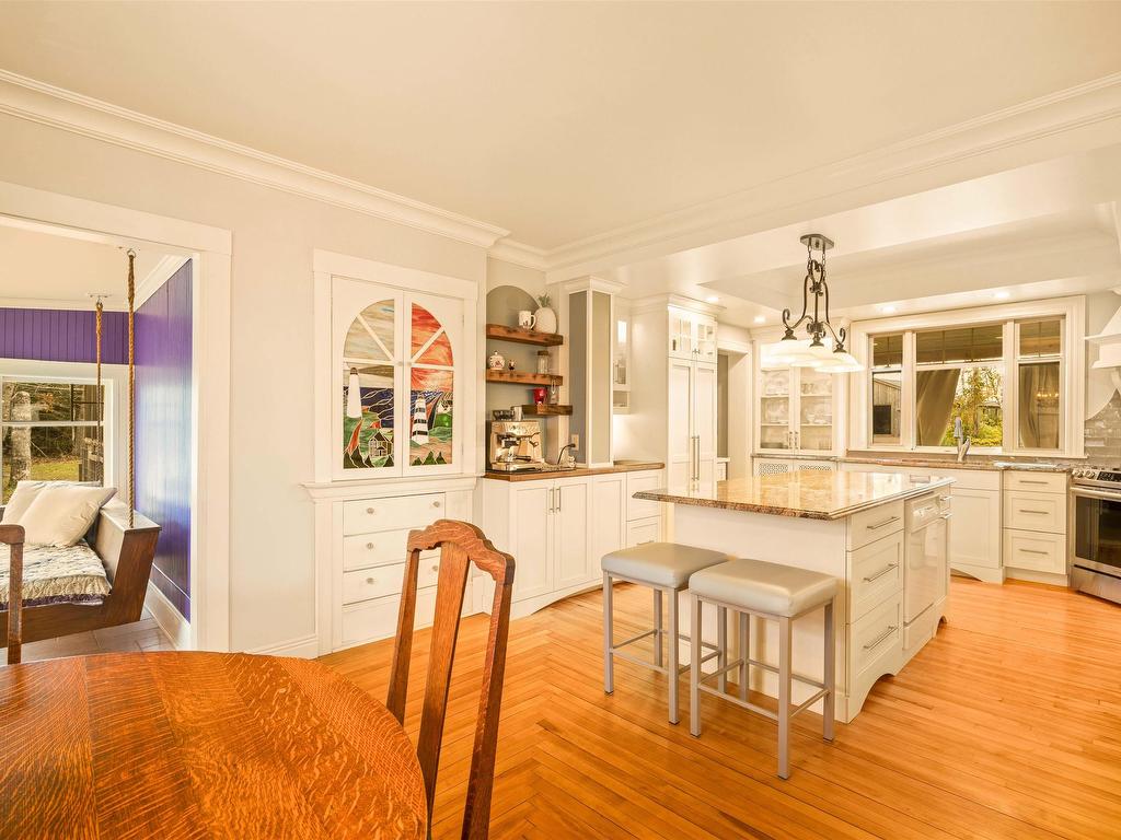 












1336 Point Prim Road

,
Point Prim,




PE
C0A 1A0

