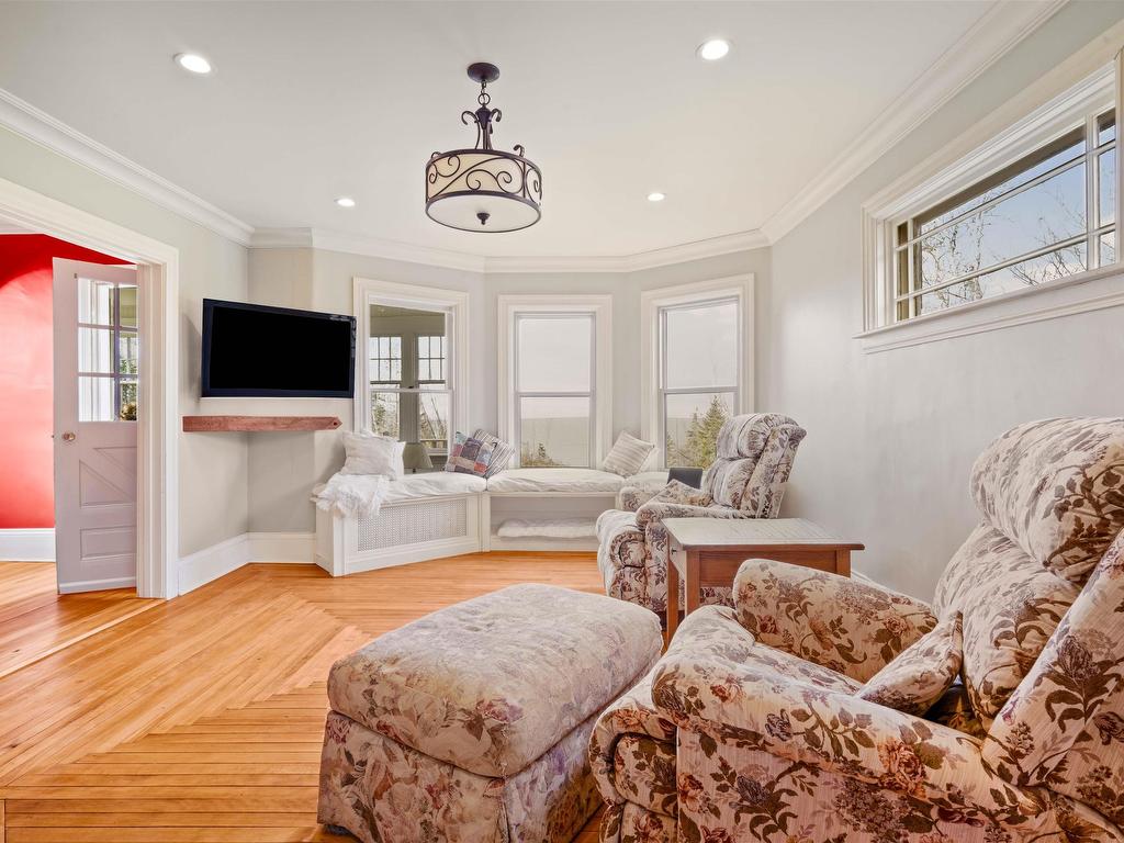 












1336 Point Prim Road

,
Point Prim,




PE
C0A 1A0

