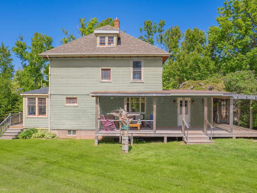 












1336 Point Prim Road

,
Point Prim,




PE
C0A 1A0


