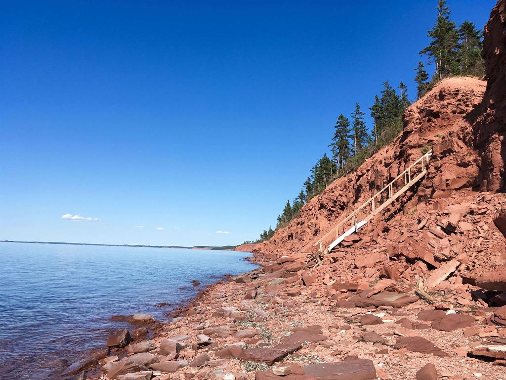 












1336 Point Prim Road

,
Point Prim,




PE
C0A 1A0

