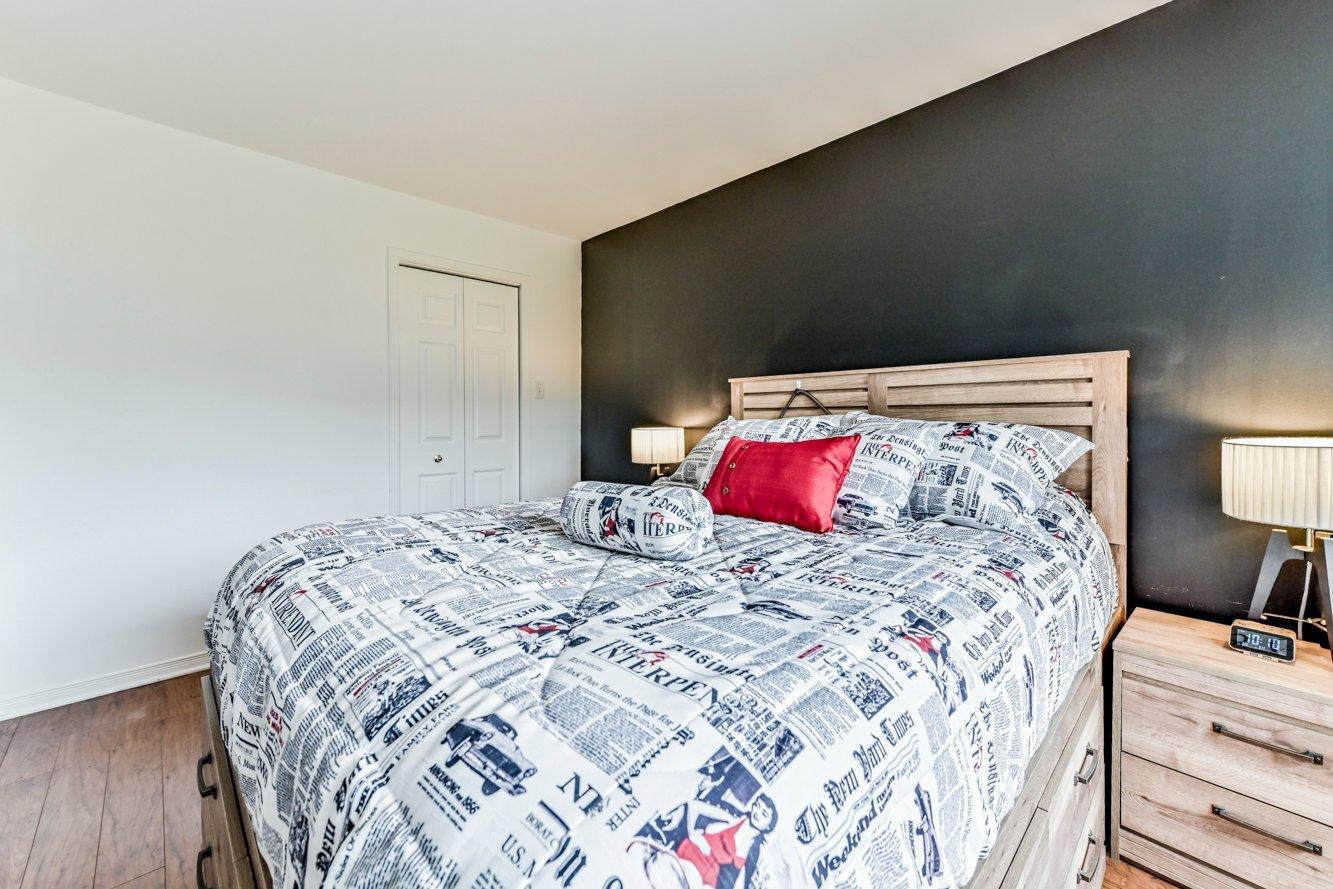 









2119


Rue des Crocus

,
Longueuil (Le Vieux-Longueuil),




QC
J4N0E4


