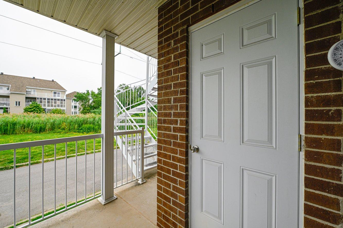 









2119


Rue des Crocus

,
Longueuil (Le Vieux-Longueuil),




QC
J4N0E4

