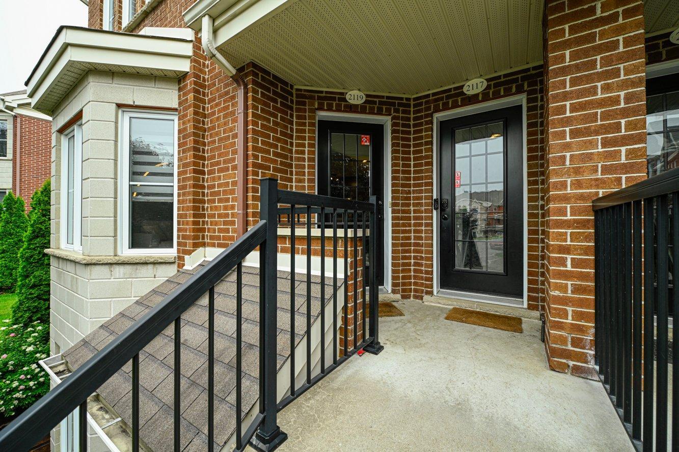 









2119


Rue des Crocus

,
Longueuil (Le Vieux-Longueuil),




QC
J4N0E4

