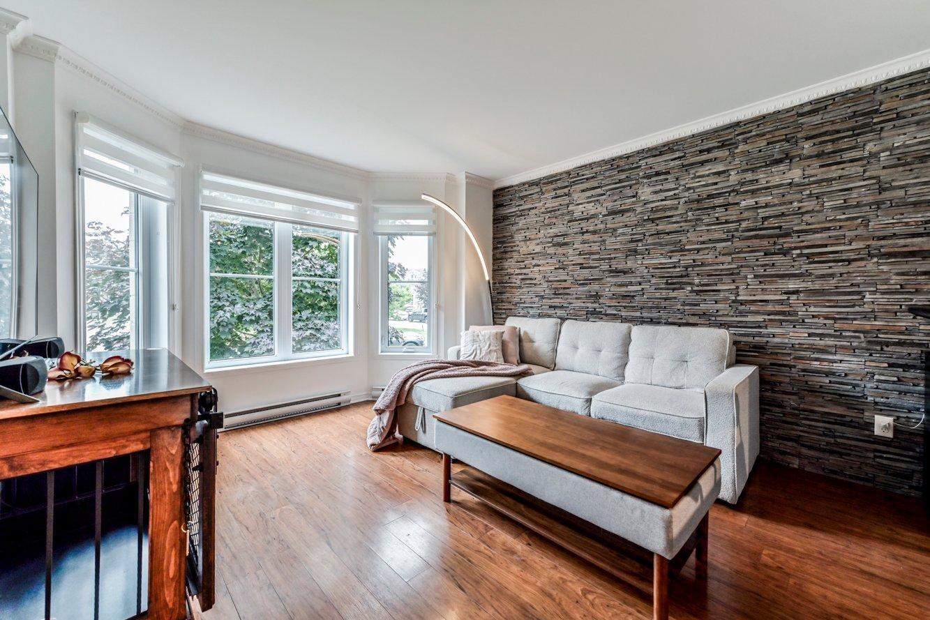 









2119


Rue des Crocus

,
Longueuil (Le Vieux-Longueuil),




QC
J4N0E4

