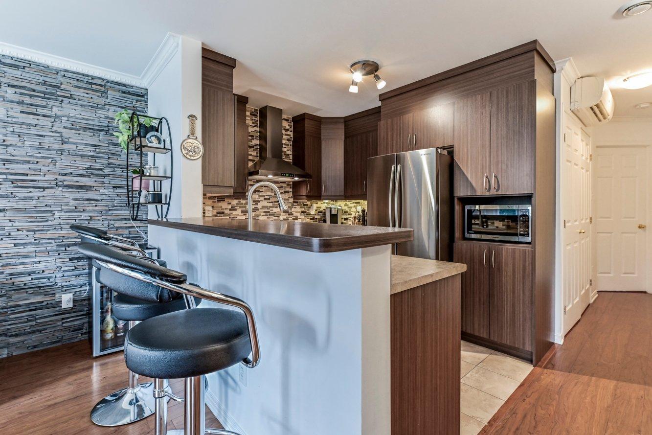 









2119


Rue des Crocus

,
Longueuil (Le Vieux-Longueuil),




QC
J4N0E4

