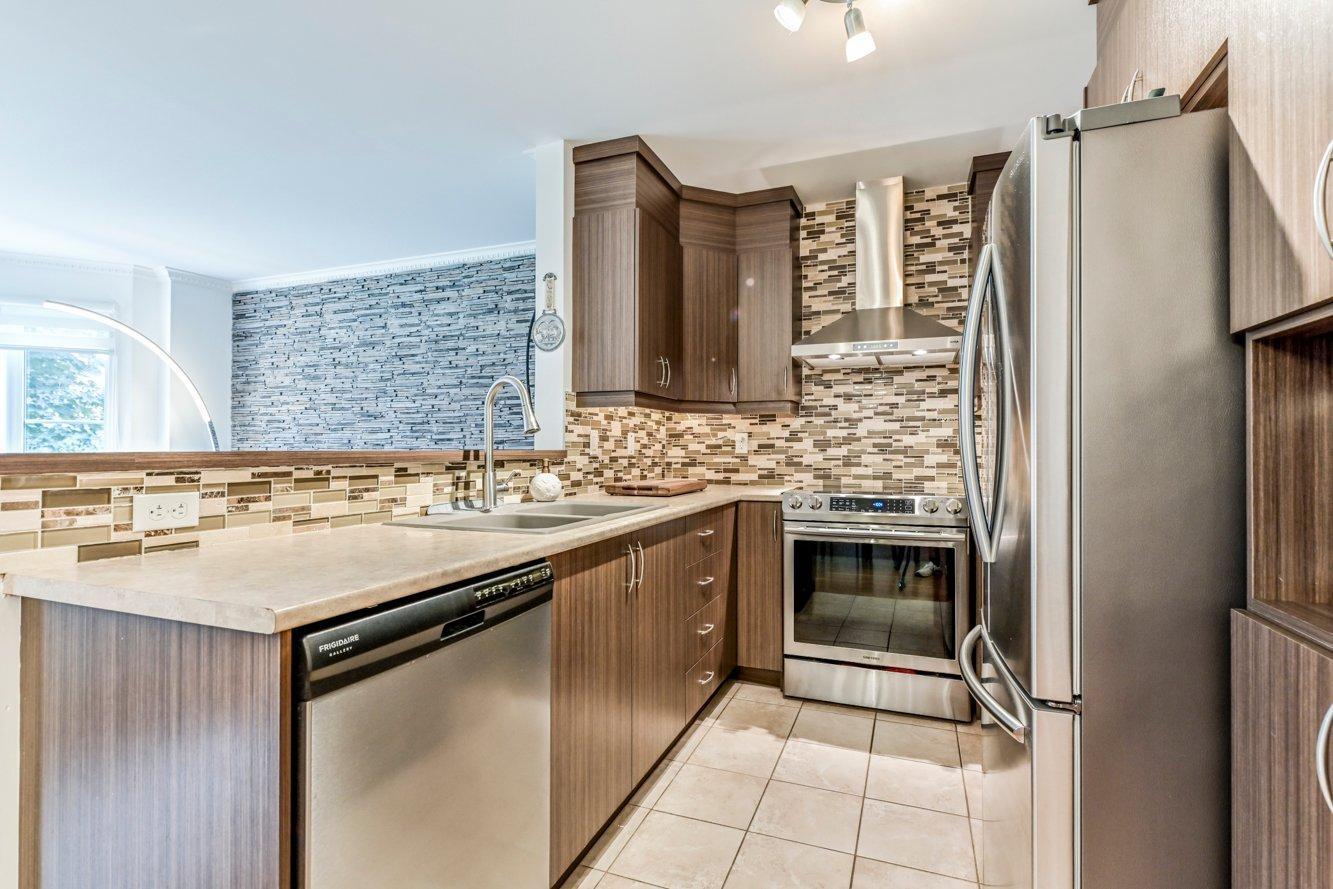









2119


Rue des Crocus

,
Longueuil (Le Vieux-Longueuil),




QC
J4N0E4

