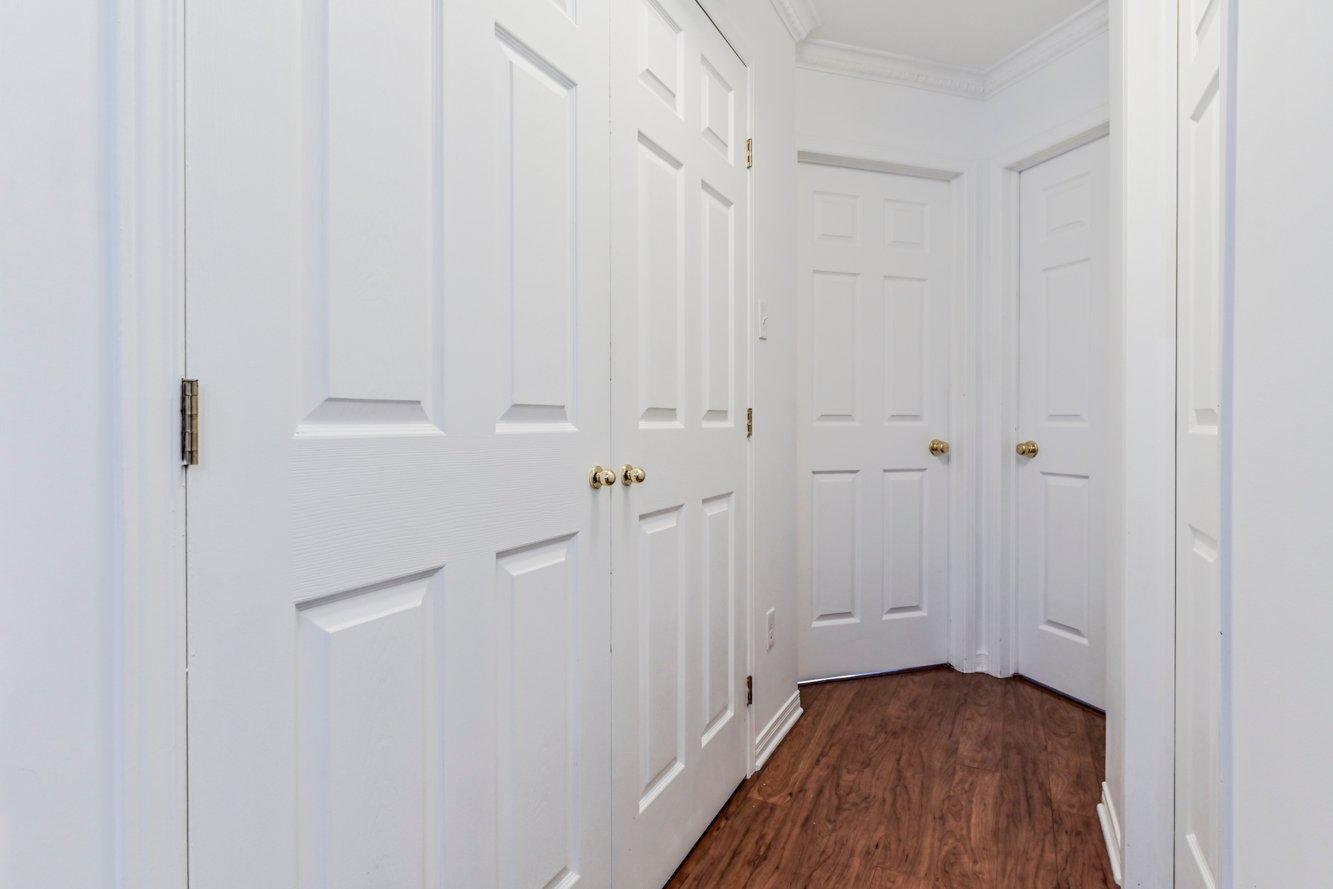 









2119


Rue des Crocus

,
Longueuil (Le Vieux-Longueuil),




QC
J4N0E4

