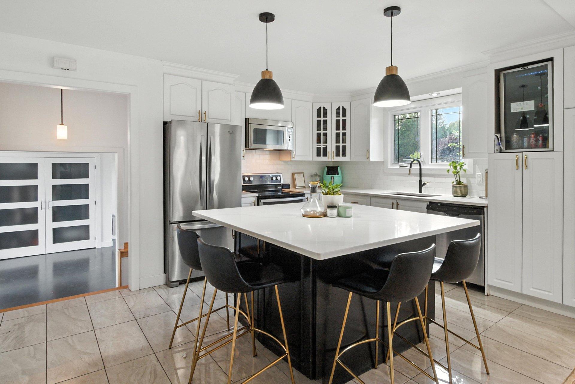 









247


Ch. St-Thomas

,
Gatineau (Gatineau),




QC
J8R3H3

