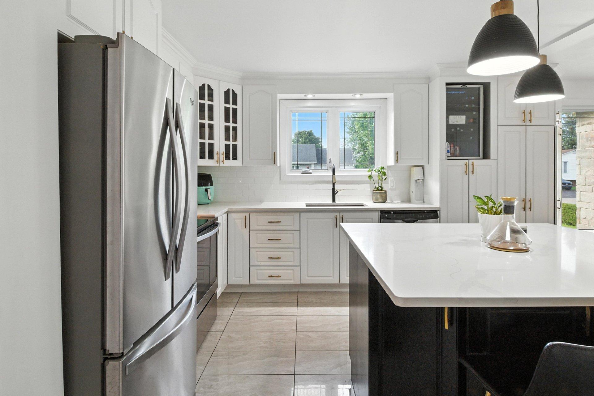 









247


Ch. St-Thomas

,
Gatineau (Gatineau),




QC
J8R3H3

