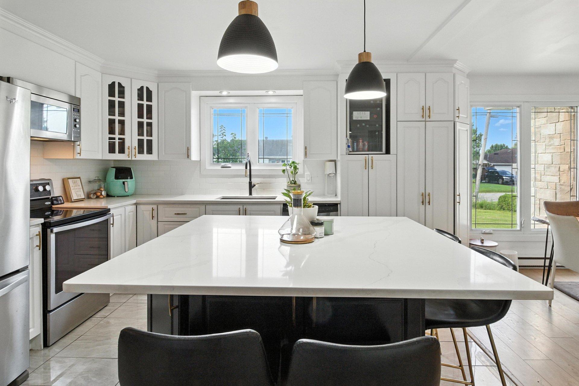 









247


Ch. St-Thomas

,
Gatineau (Gatineau),




QC
J8R3H3

