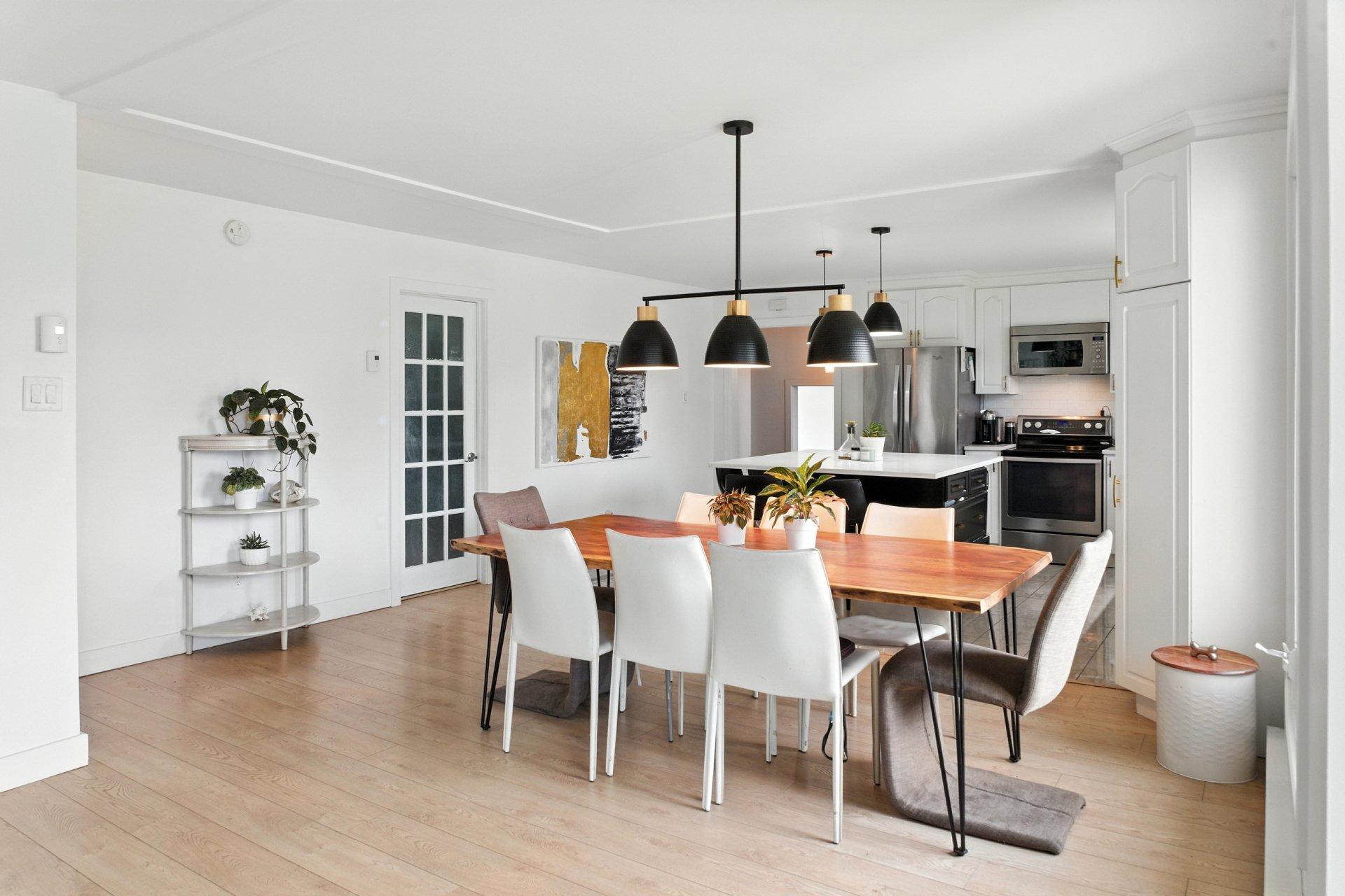









247


Ch. St-Thomas

,
Gatineau (Gatineau),




QC
J8R3H3

