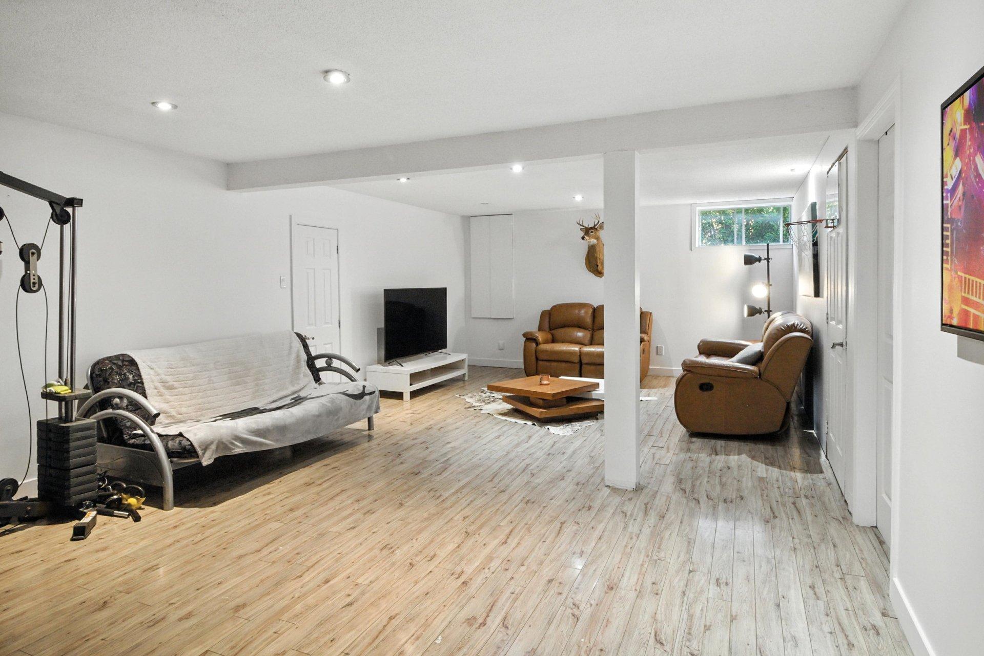 









247


Ch. St-Thomas

,
Gatineau (Gatineau),




QC
J8R3H3

