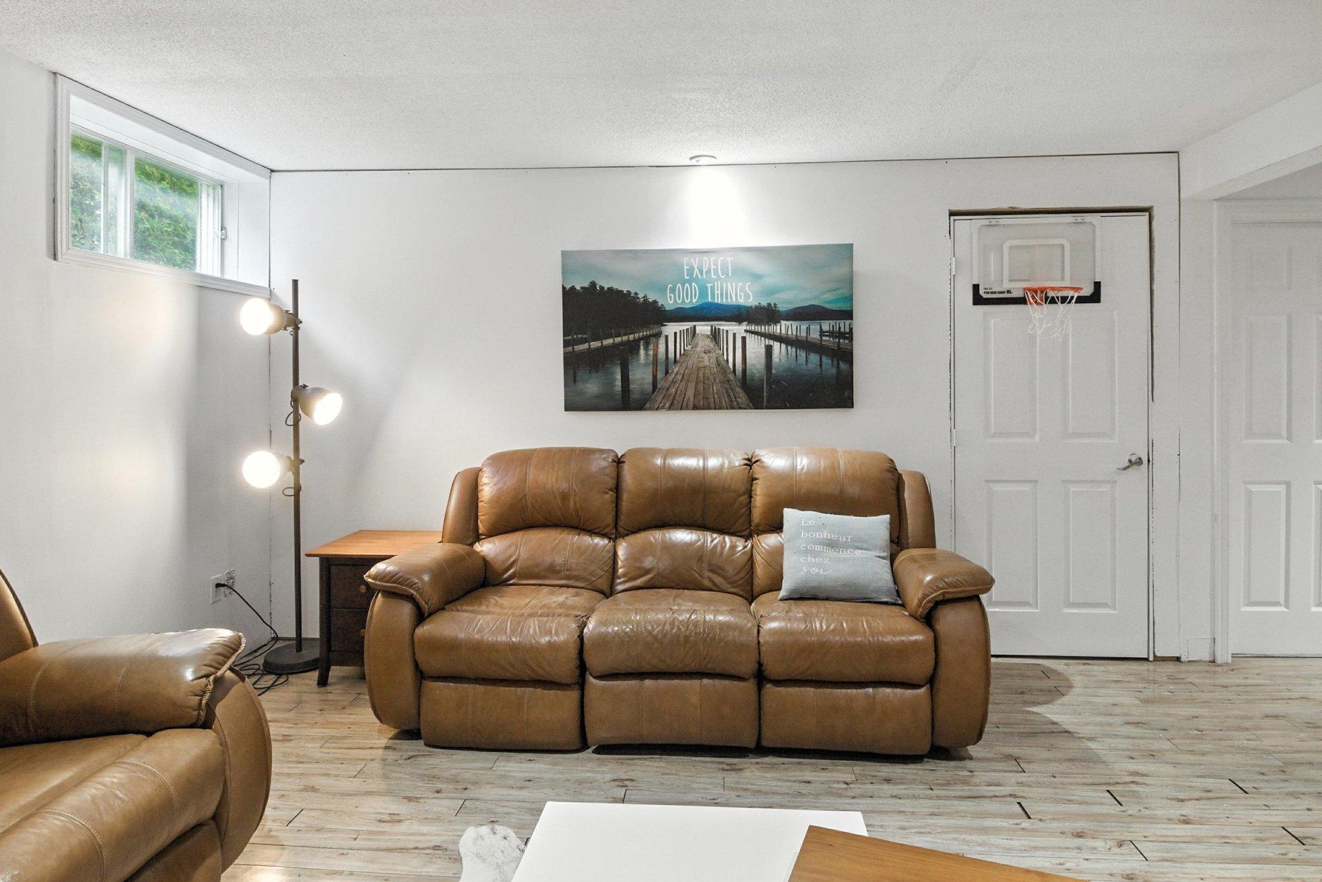 









247


Ch. St-Thomas

,
Gatineau (Gatineau),




QC
J8R3H3

