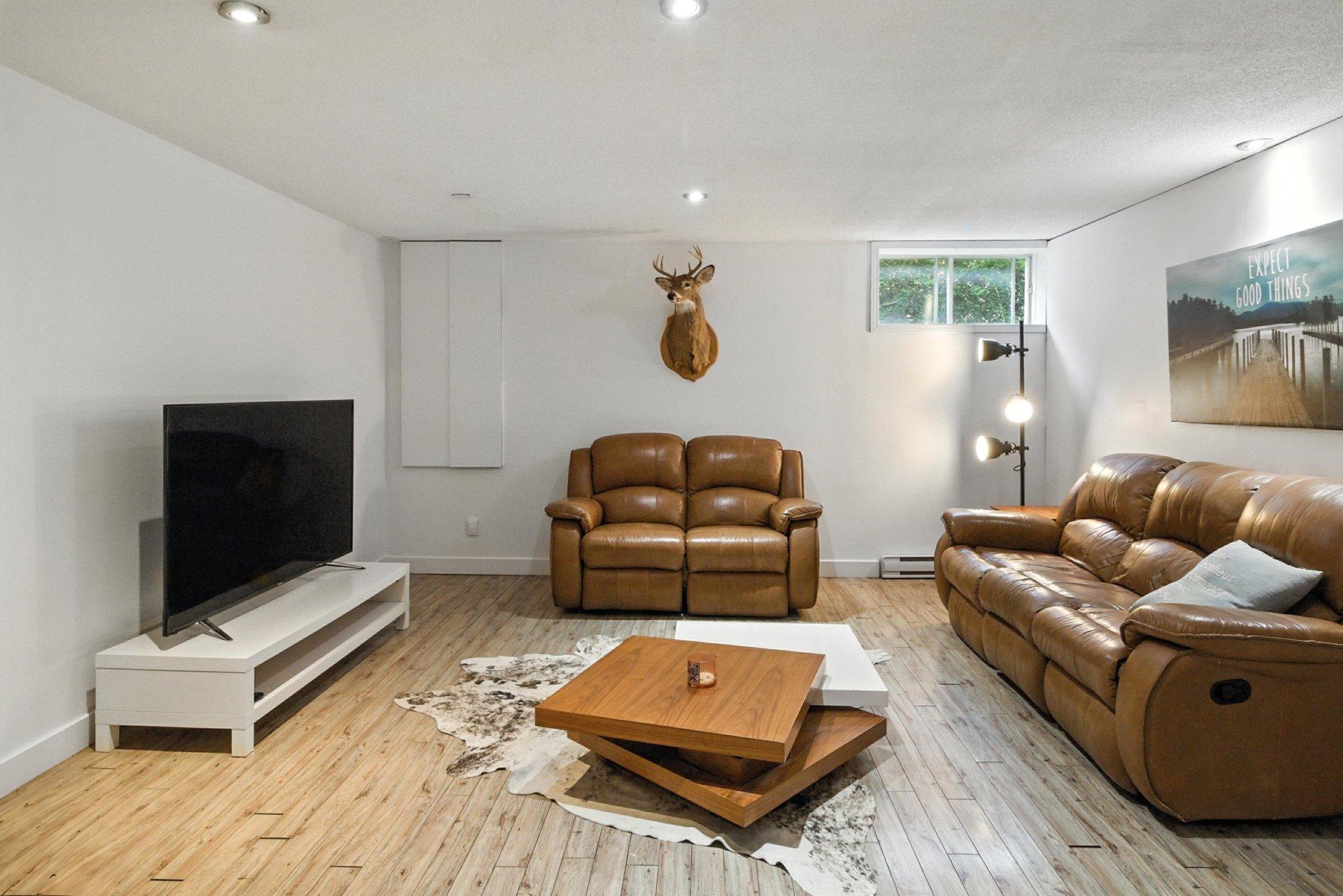 









247


Ch. St-Thomas

,
Gatineau (Gatineau),




QC
J8R3H3

