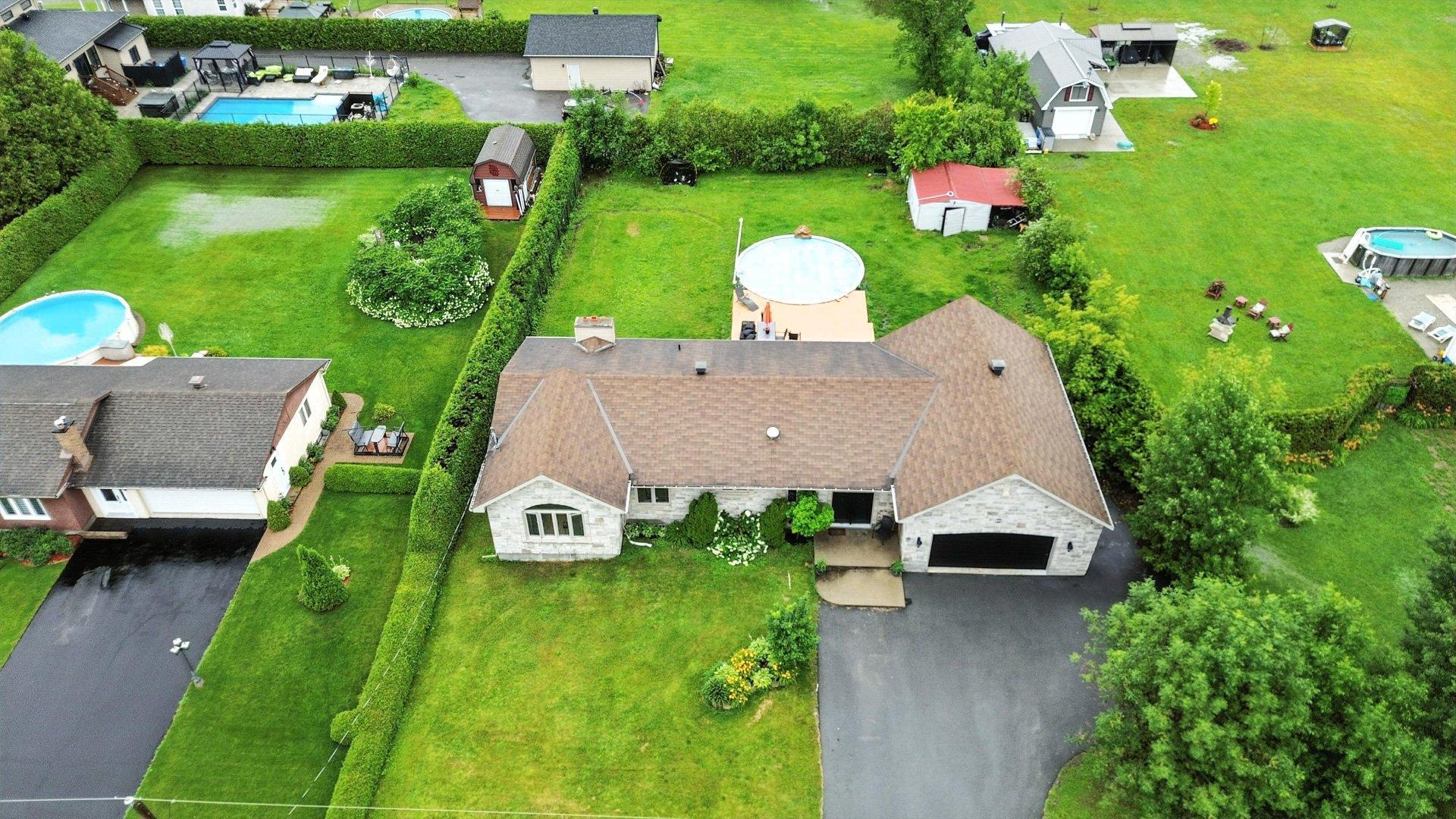 









247


Ch. St-Thomas

,
Gatineau (Gatineau),




QC
J8R3H3


