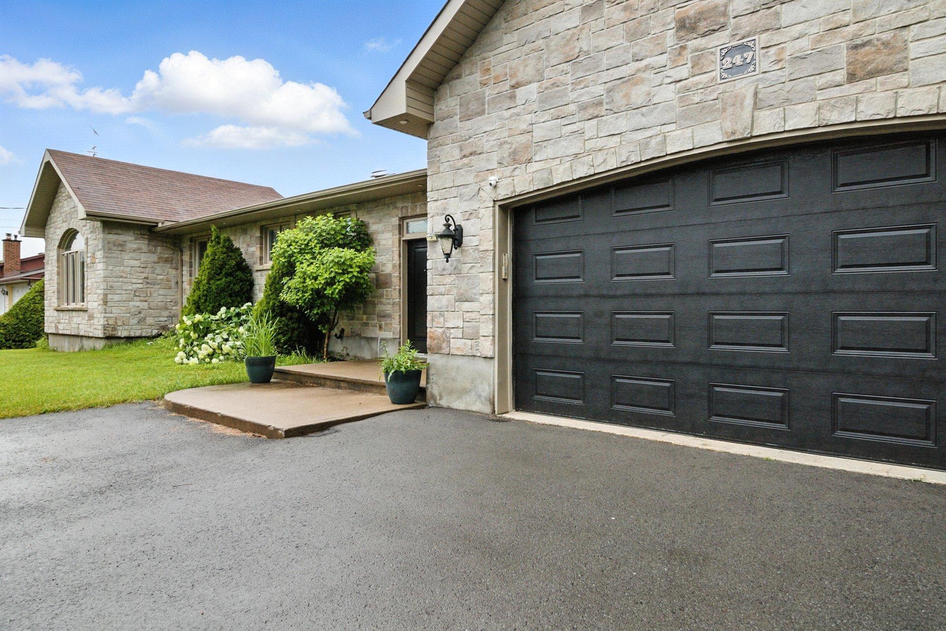 









247


Ch. St-Thomas

,
Gatineau (Gatineau),




QC
J8R3H3

