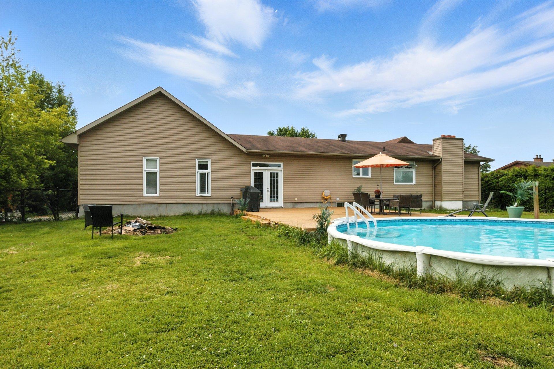 









247


Ch. St-Thomas

,
Gatineau (Gatineau),




QC
J8R3H3

