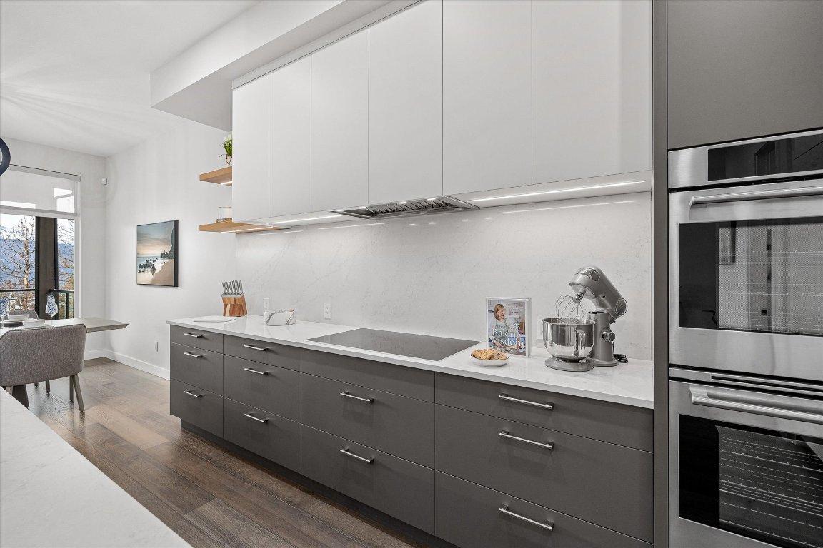 









10058


Beacon Hill

Drive,
Lake Country,




BC
V4V 0A9

