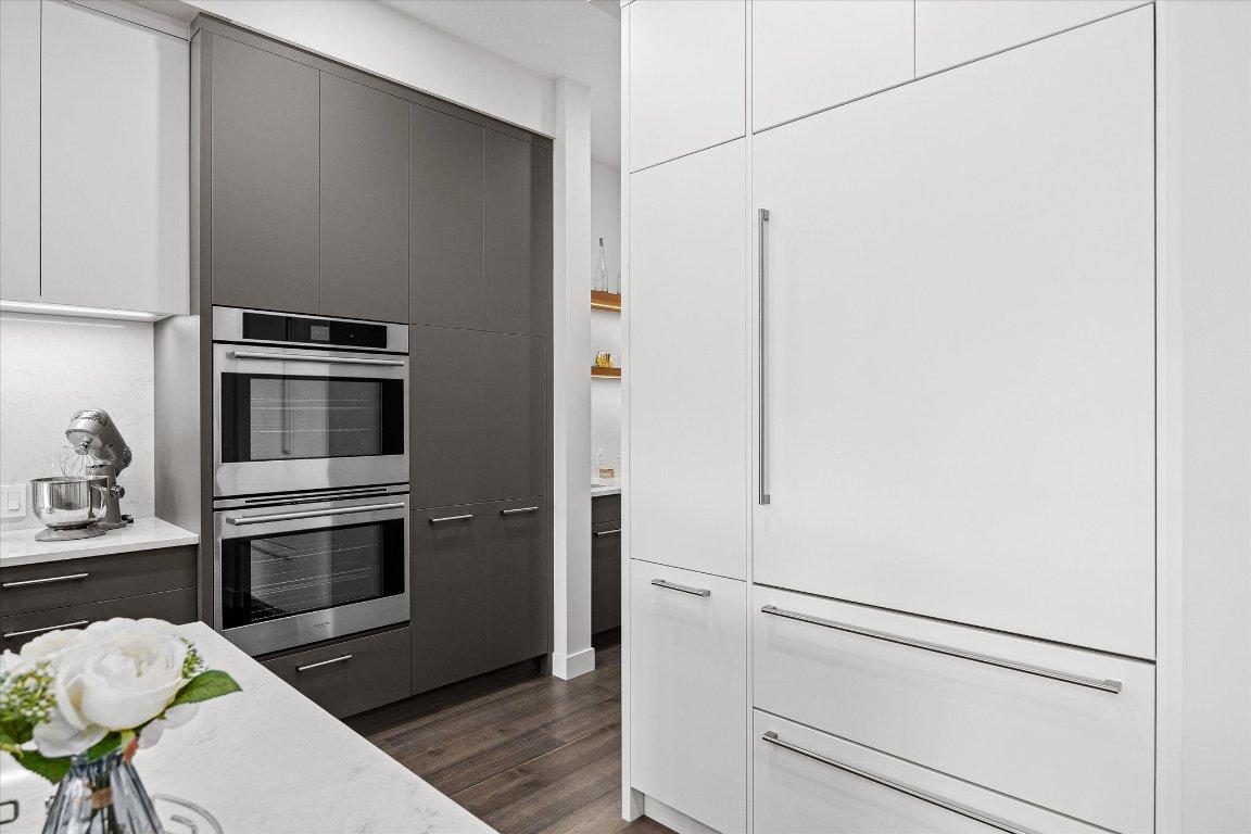 









10058


Beacon Hill

Drive,
Lake Country,




BC
V4V 0A9

