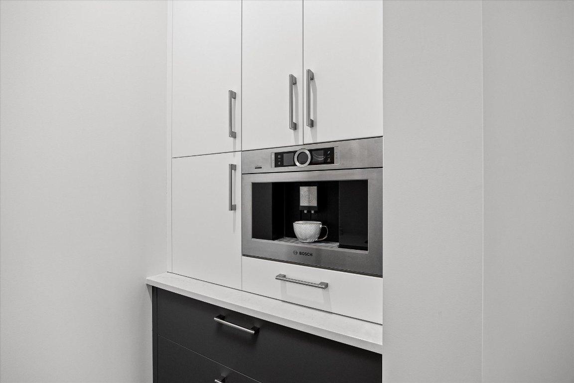 









10058


Beacon Hill

Drive,
Lake Country,




BC
V4V 0A9

