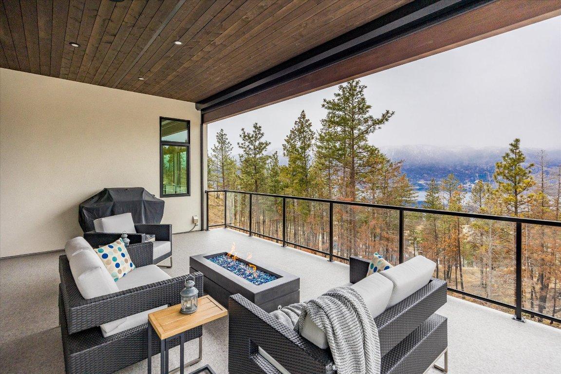 









10058


Beacon Hill

Drive,
Lake Country,




BC
V4V 0A9

