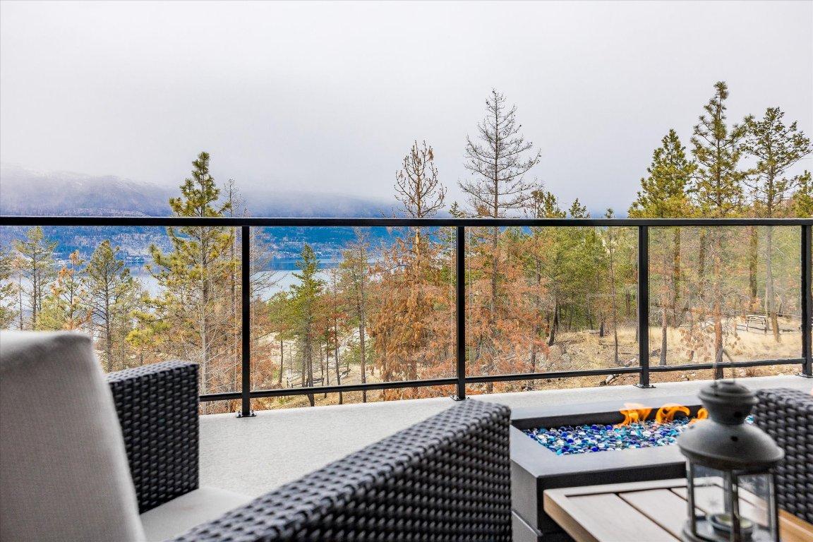 









10058


Beacon Hill

Drive,
Lake Country,




BC
V4V 0A9

