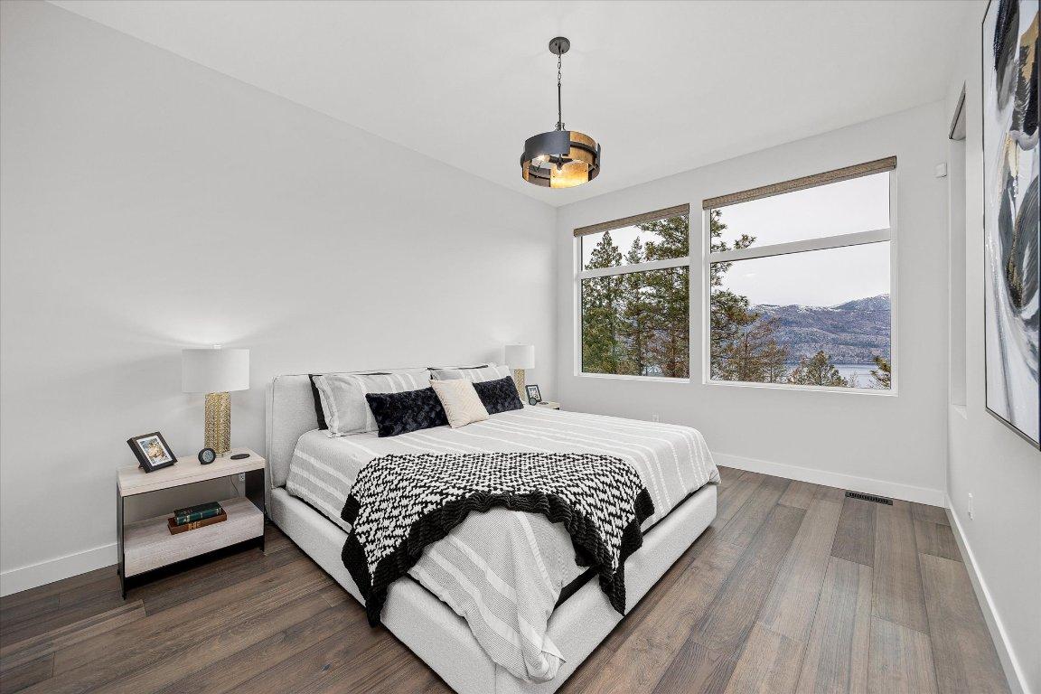 









10058


Beacon Hill

Drive,
Lake Country,




BC
V4V 0A9

