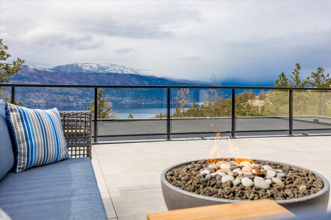 









10058


Beacon Hill

Drive,
Lake Country,




BC
V4V 0A9

