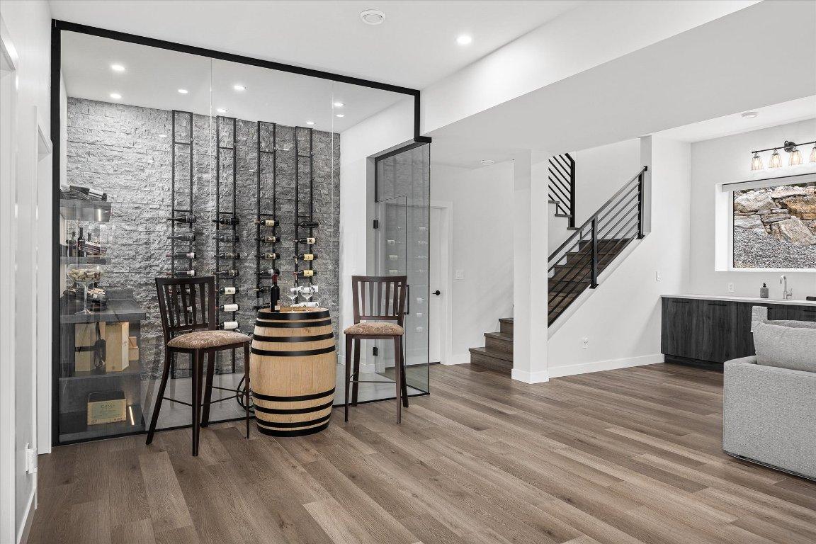 









10058


Beacon Hill

Drive,
Lake Country,




BC
V4V 0A9

