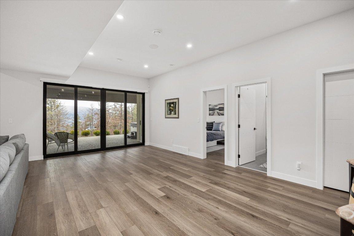 









10058


Beacon Hill

Drive,
Lake Country,




BC
V4V 0A9

