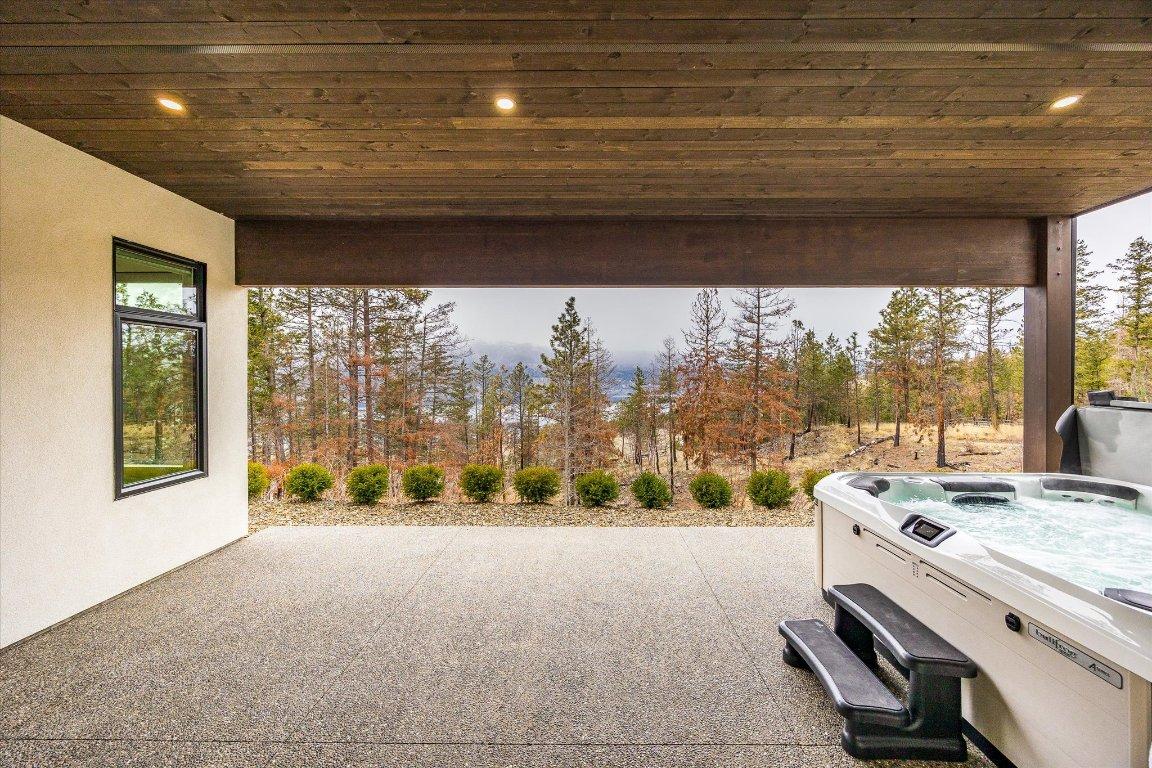 









10058


Beacon Hill

Drive,
Lake Country,




BC
V4V 0A9

