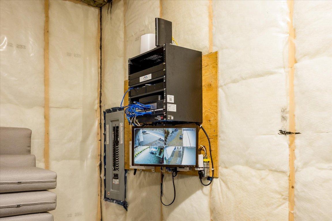 









10058


Beacon Hill

Drive,
Lake Country,




BC
V4V 0A9

