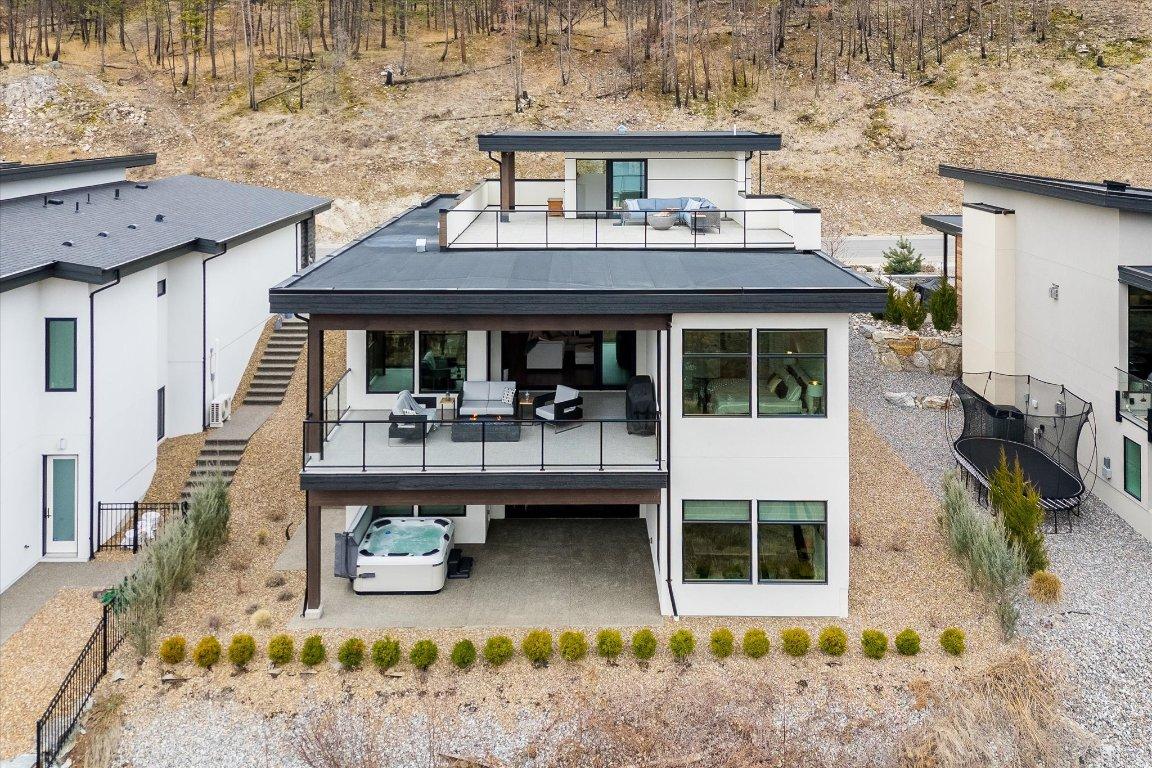 









10058


Beacon Hill

Drive,
Lake Country,




BC
V4V 0A9

