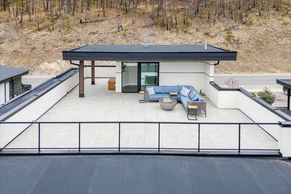 









10058


Beacon Hill

Drive,
Lake Country,




BC
V4V 0A9

