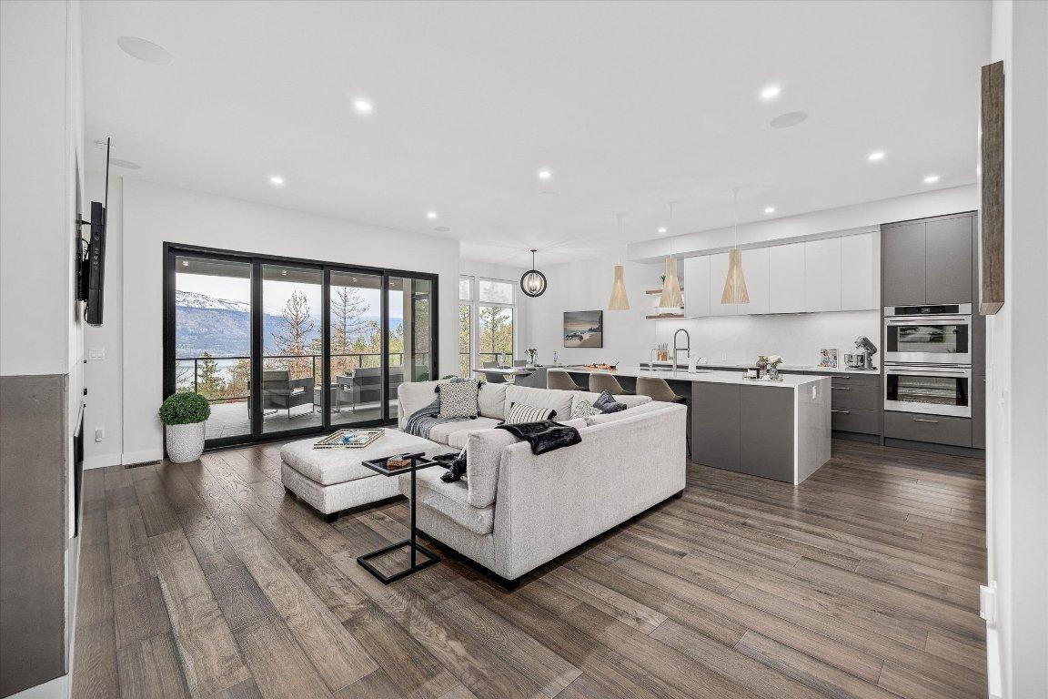 









10058


Beacon Hill

Drive,
Lake Country,




BC
V4V 0A9

