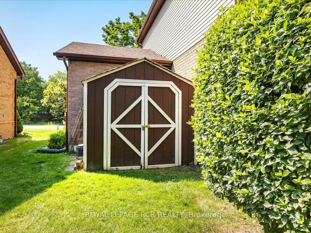 









86


Princess

Street,
East Gwillimbury,




ON
L0G 1M0

