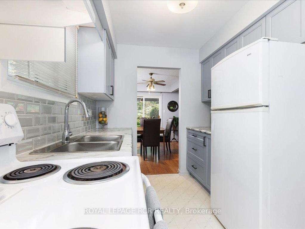 









86


Princess

Street,
East Gwillimbury,




ON
L0G 1M0

